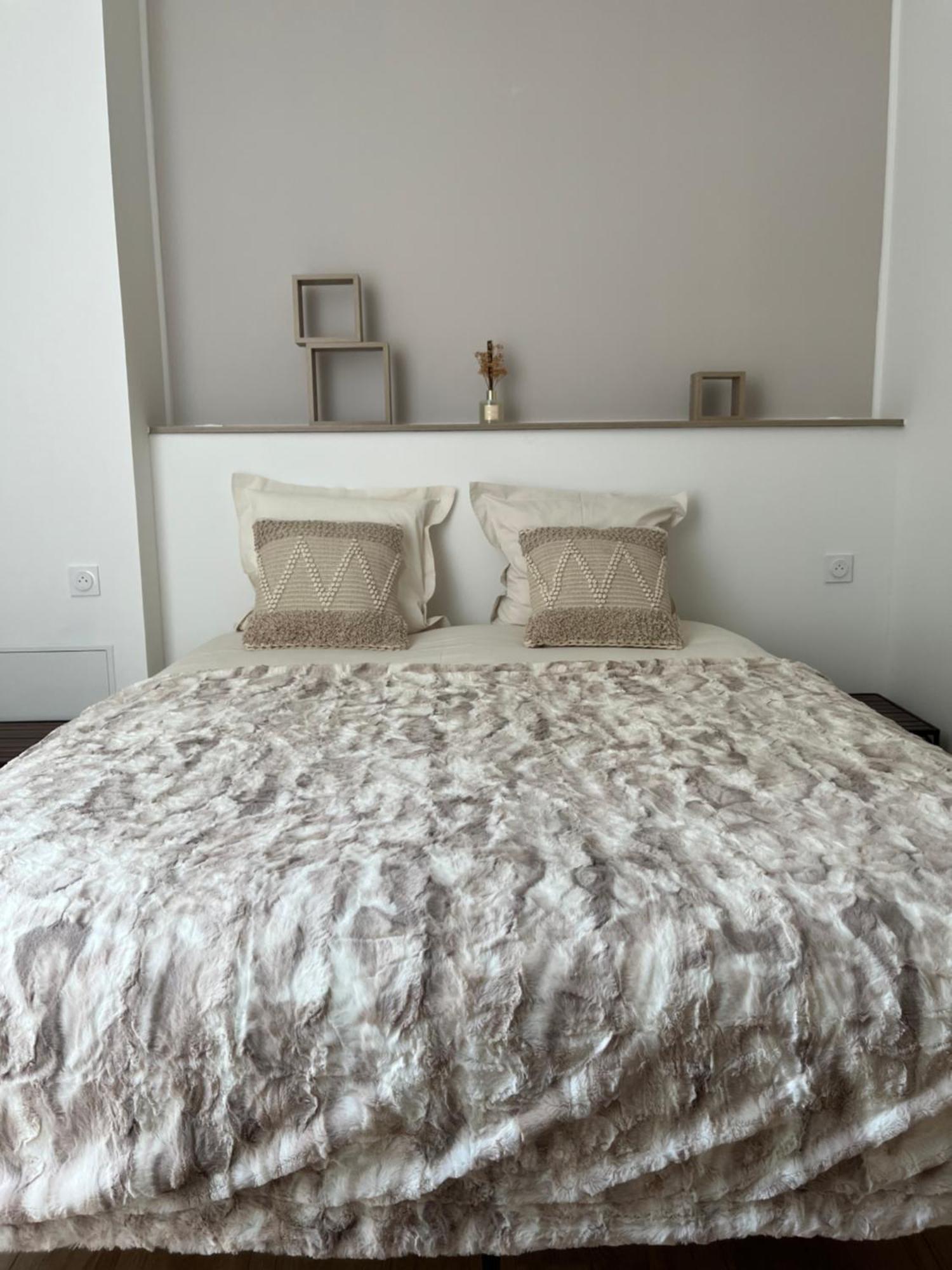 La Bruceliere Bed and Breakfast Issigeac Eksteriør billede